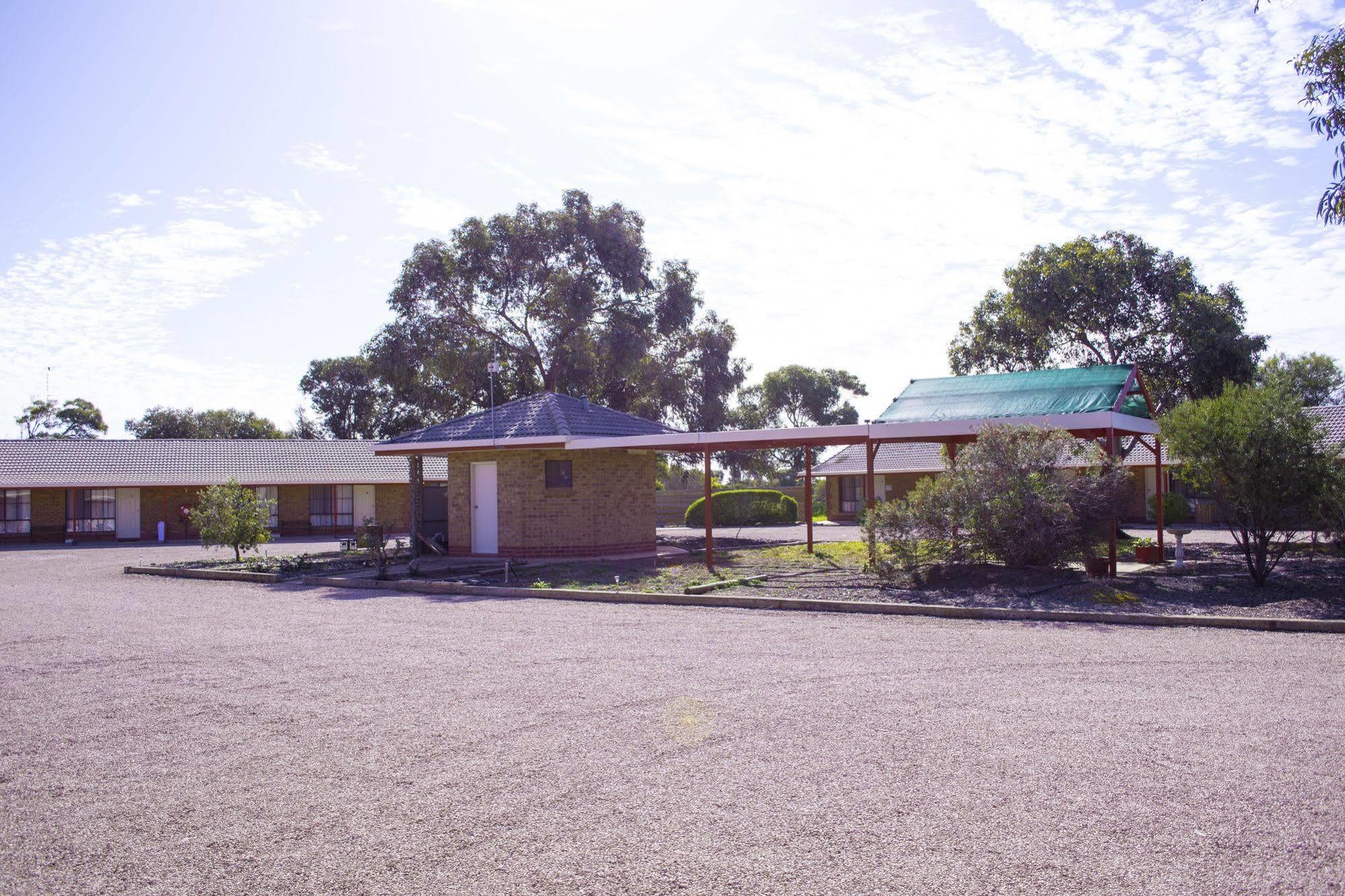 Kadina Gateway Motor Inn Buitenkant foto